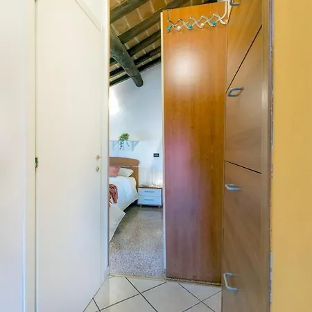 Ferrari Museum & Train Station - Il Cavallino Loft Apartment *