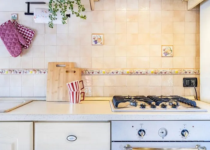 Ferrari Museum & Train Station - Il Cavallino Loft アパート